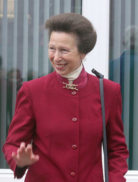 princess Anne waving